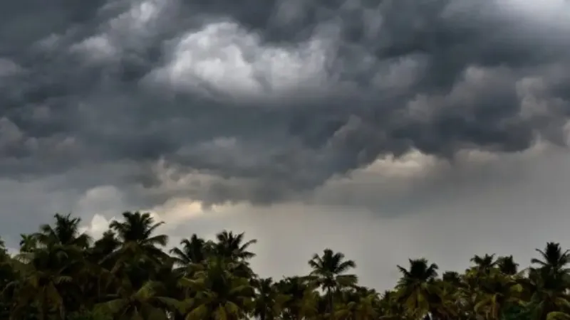 UP Weather : मानसून की हुई एंट्री, तेज बारिश का जल्द खत्म होगा इंतजार 
