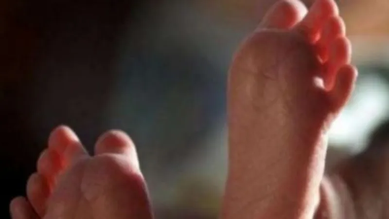 हैवानियत : शराब के नशे में बाप ने डेढ़ माह के बच्चे को जमीन पटककर मार डाला 