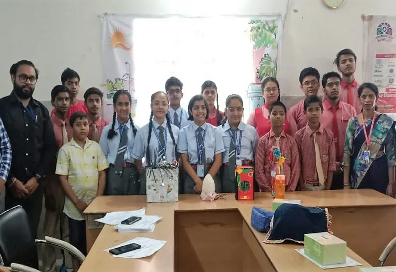  मुरादाबाद : निष्प्रयोज्य वस्तुओं का दोबारा उपयोग कर बचाएं पर्यावरण