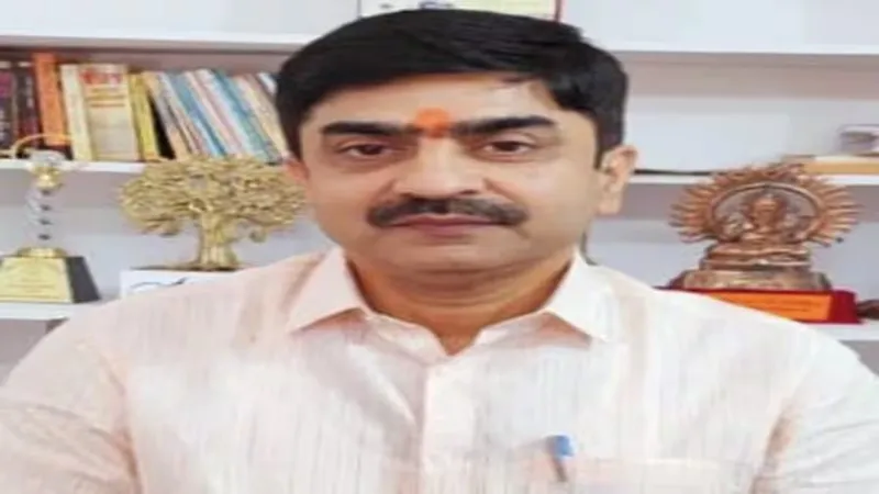 बीस जून तक पूरा कराएं बाढ़ सुरक्षा संबंधी कार्य : आयुक्त