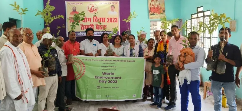 बस्ती : मानव जीवन पर मंडरा रहे संकट को दूर करने के लिए पौधरोपण करना जरूरी