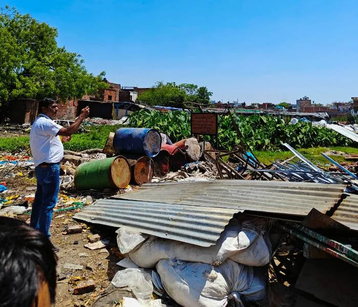 लखनऊ : न्यूयार्क सिटी समेत 60 बीघा में निर्माण ध्वस्त