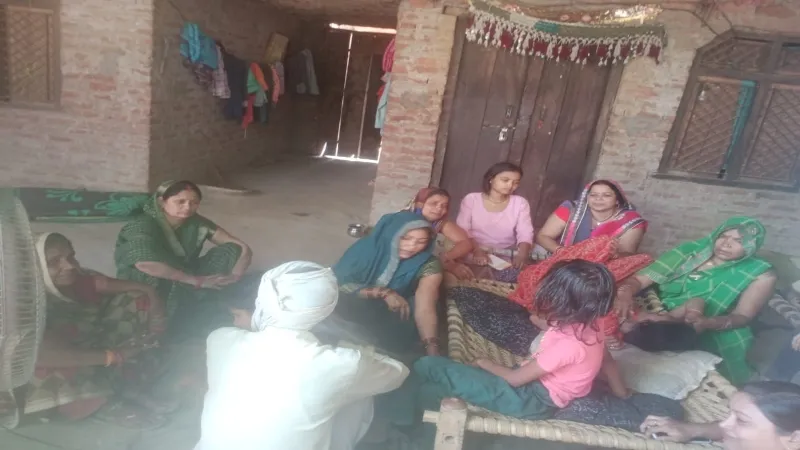 MURDER : रायबरेली में धान नर्सरी की रखवाली को गए अधेड़ का खेत में मिला रक्तरंजित शव 