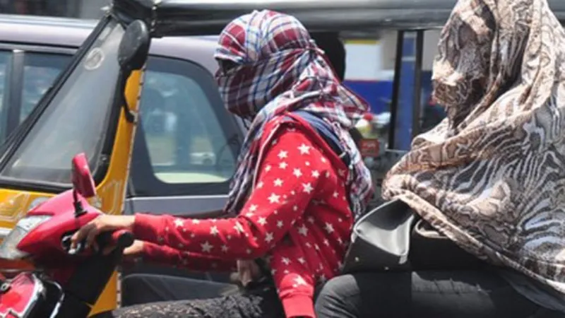 आगरा में हीटवेव से लोग बेहाल, बुखार और पेट दर्द के मरीज बढ़े