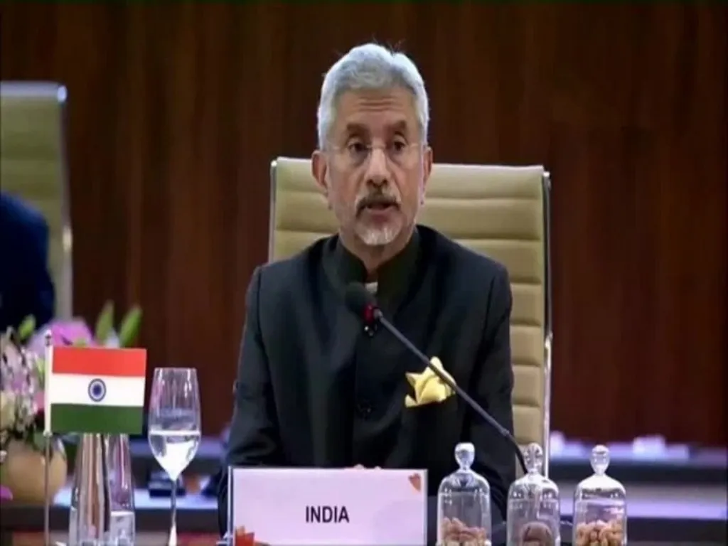 जयशंकर ने दक्षिण अफ्रीका, नामीबिया की यात्रा के दौरान वैश्विक घटनाक्रम, द्विपक्षीय संबंधों पर की चर्चा