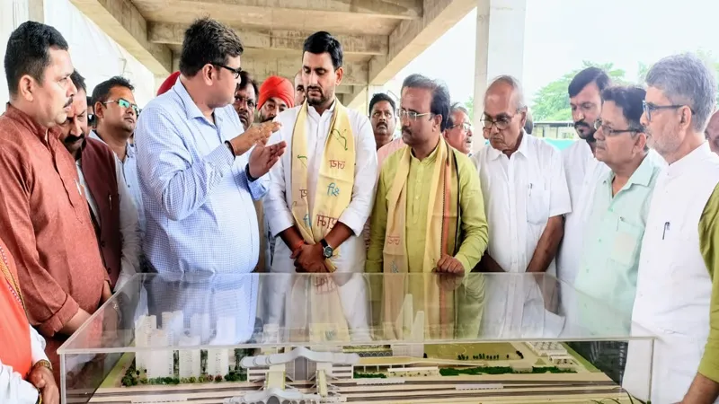 चालीस हजार करोड़ से भी अधिक के विकास कार्य लखनऊ में कराए गए : मुकेश शर्मा