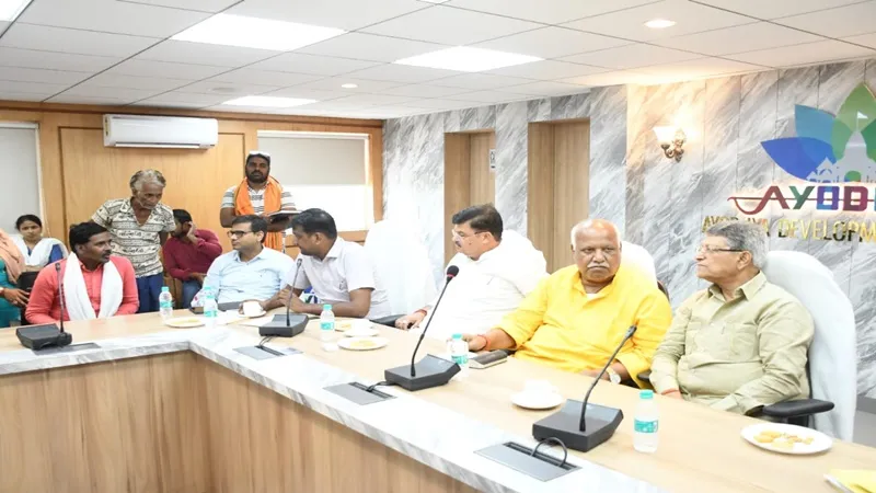 अयोध्या : विस्थापितों को 20 लाख में दुकान, कोर्ट का दरवाजा खटखटाएंगे व्यापारी