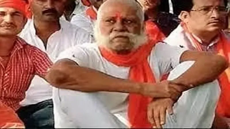 प्रतापगढ़ : राजा भैया के पिता उदय प्रताप ने ट्वीट कर गृहमंत्री अमित शाह पर उठाए सवाल, री-ट्वीट कर लिखी यह बड़ी बात