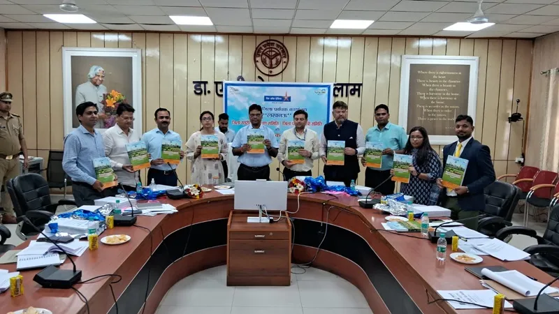 लखनऊ : जिले का 14.74 प्रतिशत बढ़ा ऋण जमा अनुपात, डीएम ने 30 प्रतिशत से कम अनुपात वाले बैंकों पर जताई नाराजगी