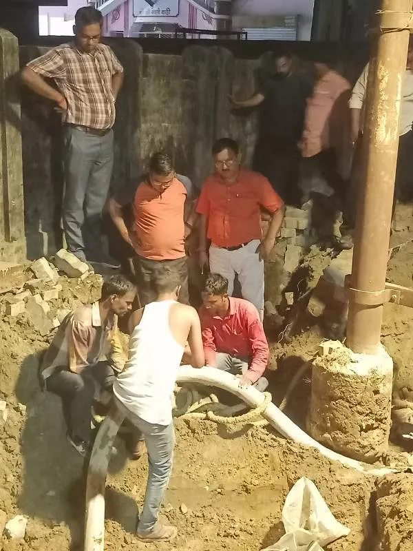 अयोध्या : खोदाई के चलते पावर कार्पोरेशन को दस लाख से अधिक की चोट