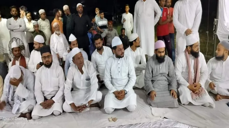 अयोध्या : अकीदत के साथ मनाया गया हजरत सफीउद्दीन चिश्ती का उर्स 