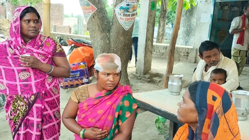 बहराइच में महिला ने चोरों को ललकारा तो सरिया मारकर फोड़ दिया सिर 