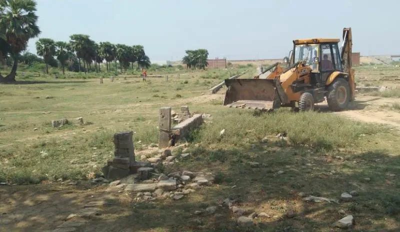 प्रयागराज : पीडीए ने अवैध प्लाटिंग कर कब्जा किये गए भूमि पर चलाया बुल्डोजर