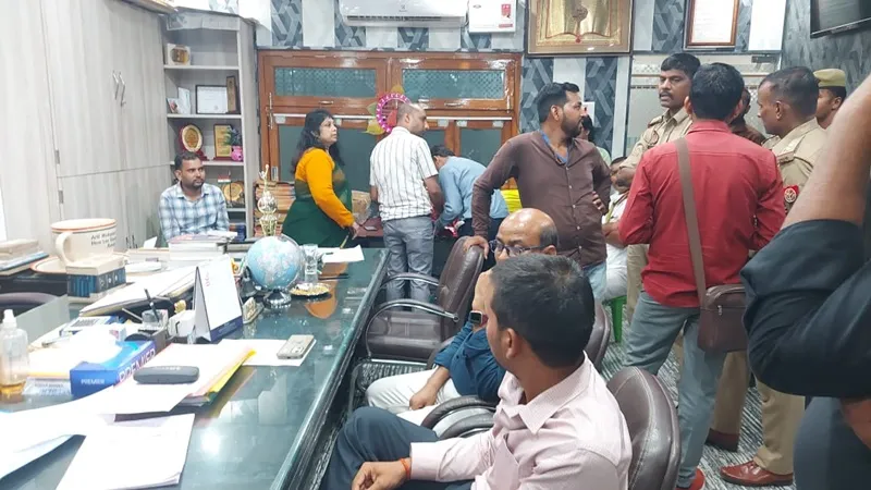 परीक्षा में सेंध : अधीनस्थ चयन आयोग Exam में धरा गया मुन्ना भाई