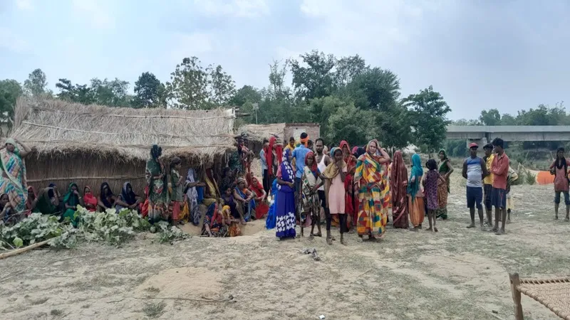 सुलतानपुर : लटकता मिला नवविवाहिता का शव, पुलिस ने पति के खिलाफ केस दर्ज कर भेजा जेल