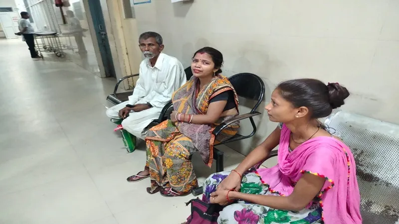 फर्रुखाबाद : लोहिया अस्पताल में इलाज न मिलने से दो मासूमों की मौत