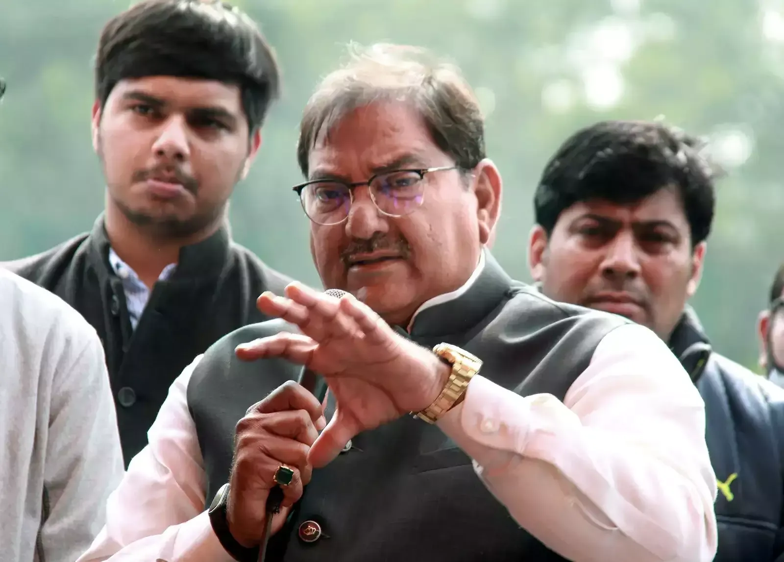 विधायक अभय सिंह चौटाला ने बिजली मंत्री रणजीत सिंह पर लगाए नशा बिकवाने के आरोप