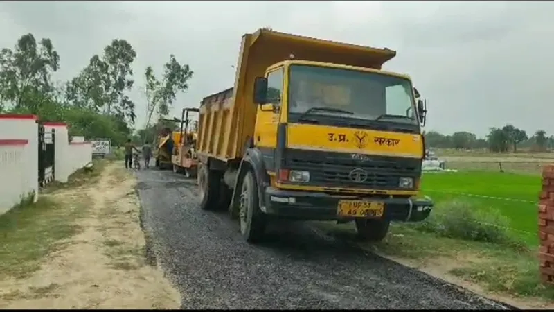रायबरेली : सड़क निर्माण करते समय हुआ बड़ा हादसा, एचटी लाइन के संपर्क में आने से डम्पर खलासी की करंट लगने से मौत