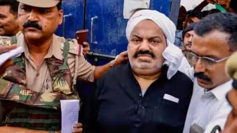 Atiq Ahmed की बहन ने SC में लगाई याचिका- शीर्ष अदालत के सेवानिवृत्त जज की अध्यक्षता में हो जांच 