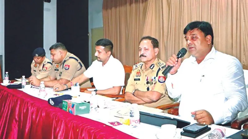 Bakrid 2023: Kanpur पुलिस आयुक्त ने की बैठक, खुले स्थान में नहीं दी जाएगी कुर्बानी, ड्रोन कैमरों से होगी निगरानी