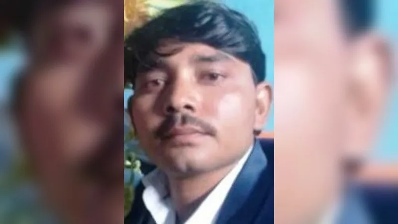 Banda News : युवक ने डाई पीकर खाई सल्फास, कानपुर ले जाते समय रास्ते में मौत, बाइक को लेकर भाई से हुआ था विवाद