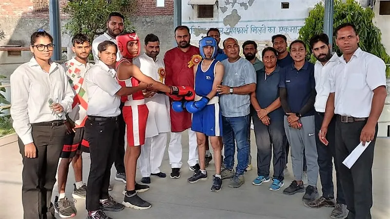 मुरादाबाद: बाक्सिंग में 22-25 किलोग्राम भार वर्ग में दित्यराज ने हासिल किया पहला स्थान