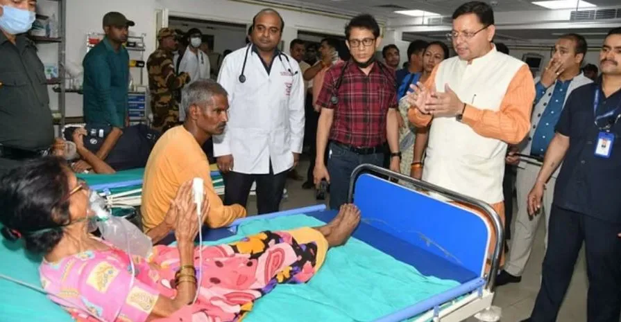देहरादूनः सीएम धामी ने मारा छापा, तो हो गये खफा... अधिकारियों को दिये सख्त निर्देश, जानें पूरा मामला