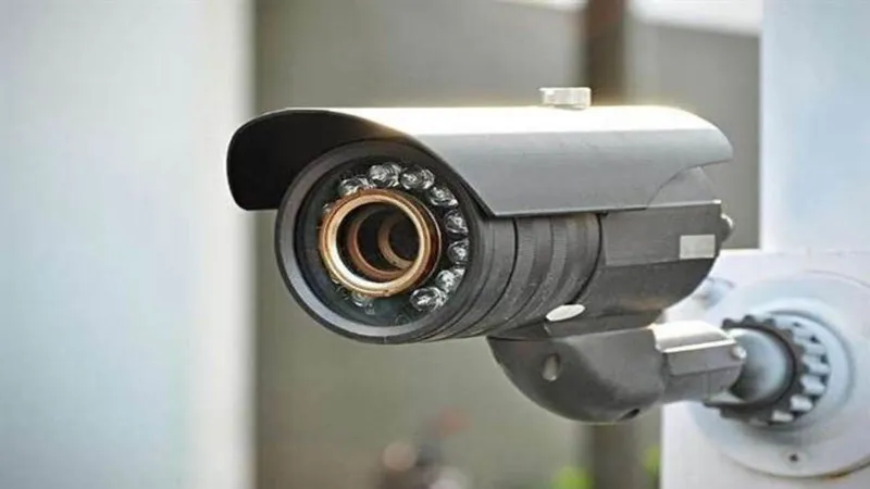 लखनऊ: दबंगों ने युवक को कार से कुचलने की कोशिश, सीसीटीवी फुटेज में घटना हुई कैद, जानें मामला