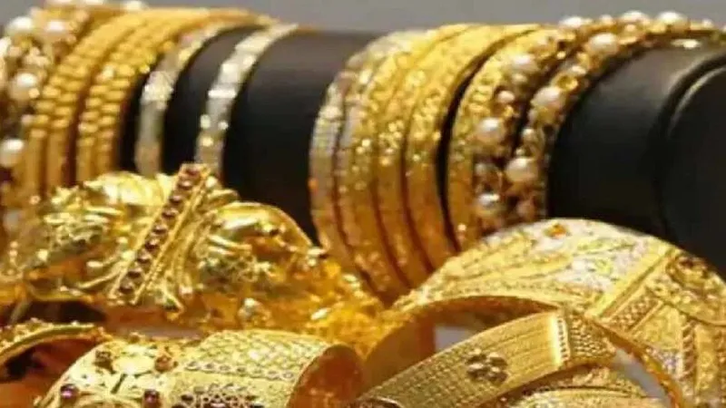 मुरादाबाद : पुलिस का परिचय पत्र दिखा सर्राफ के कर्मचारी से लूटे आठ लाख के जेवर 