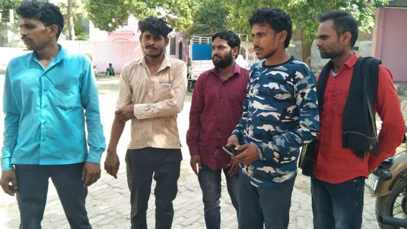 Farrukhabad News : बालक को हुई खून की उल्टी, डॉक्टर ने किया मृत घोषित, गांव के युवक ने मार दिया था धक्का