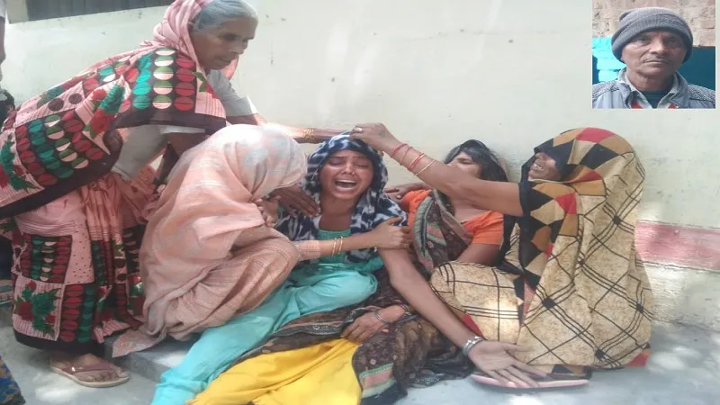 संभल: ट्रक की टक्कर से ई-रिक्शा सवार टैंट स्वामी की मौत, रिक्शा चालक गंभीर