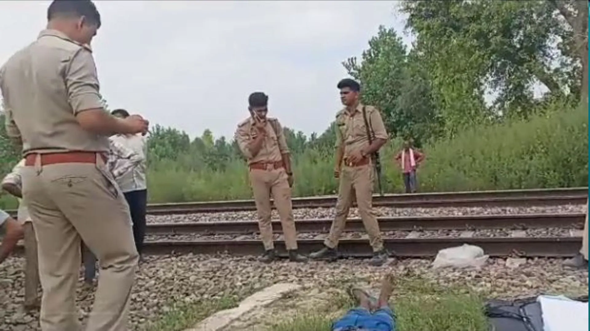 बरेली: घर से सामान लेने गए किशोर की ट्रेन की चपेट में आने से मौत