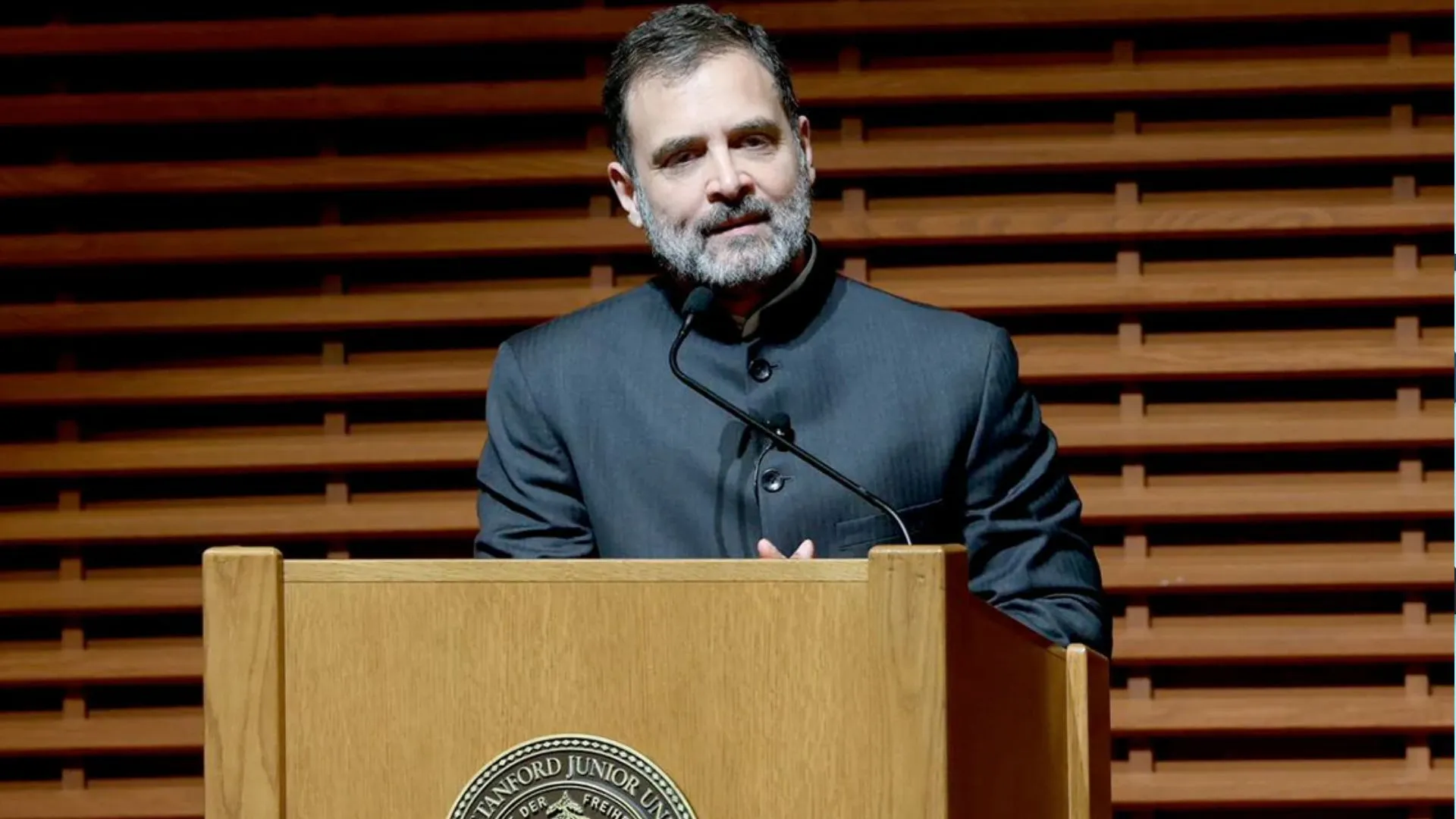 ये कैसा अमृतकाल? रोजगार के मुद्दे पर राहुल का हमला, कहा- 2 लाख से अधिक नौकरियां खत्म की गईं