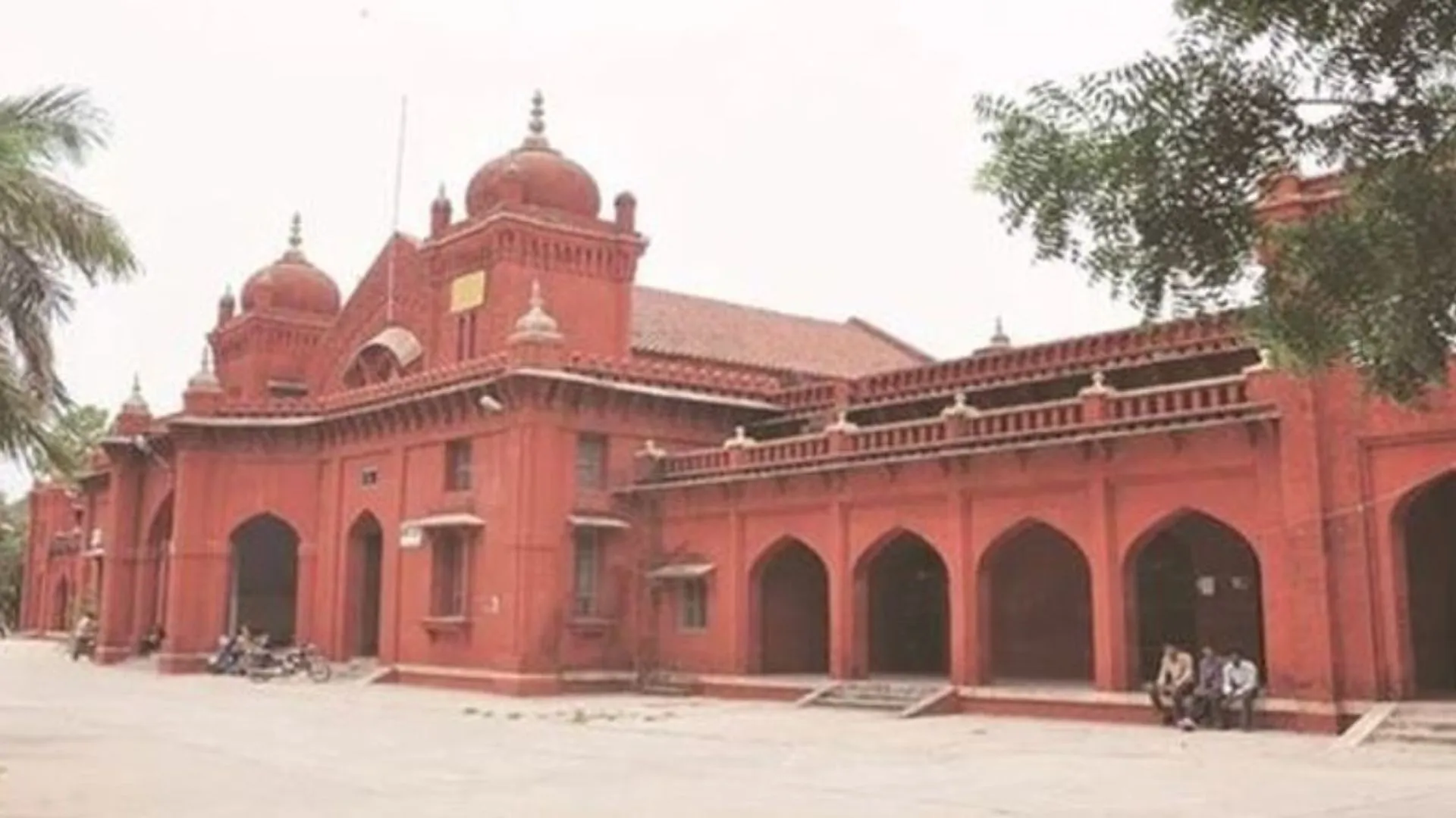 बरेली कॉलेज में 30 के बाद ही शुरू हो सकेंगे प्रवेश पंजीकरण