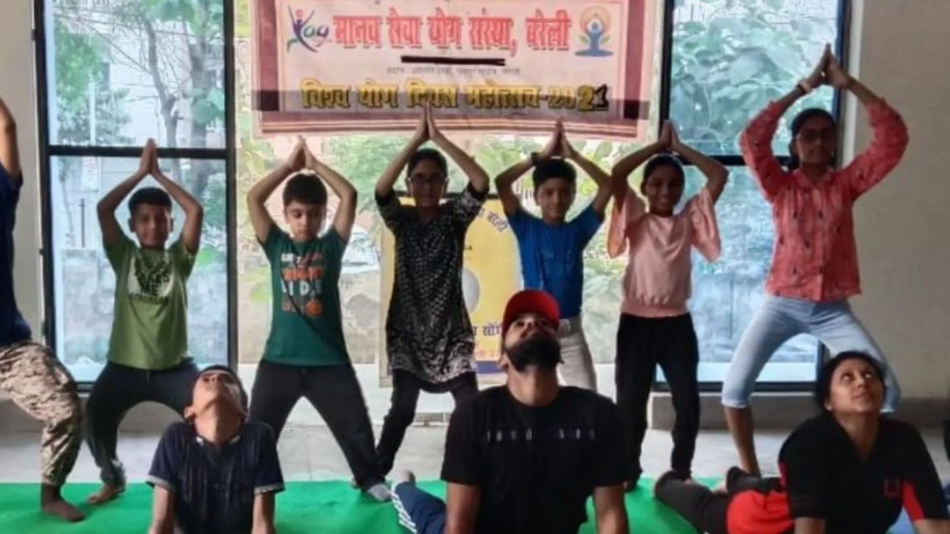 बरेली: 'हर घर रहेगा योग, लोग रहेंगे निरोग', बस रखें इन बातों का खास ख्याल