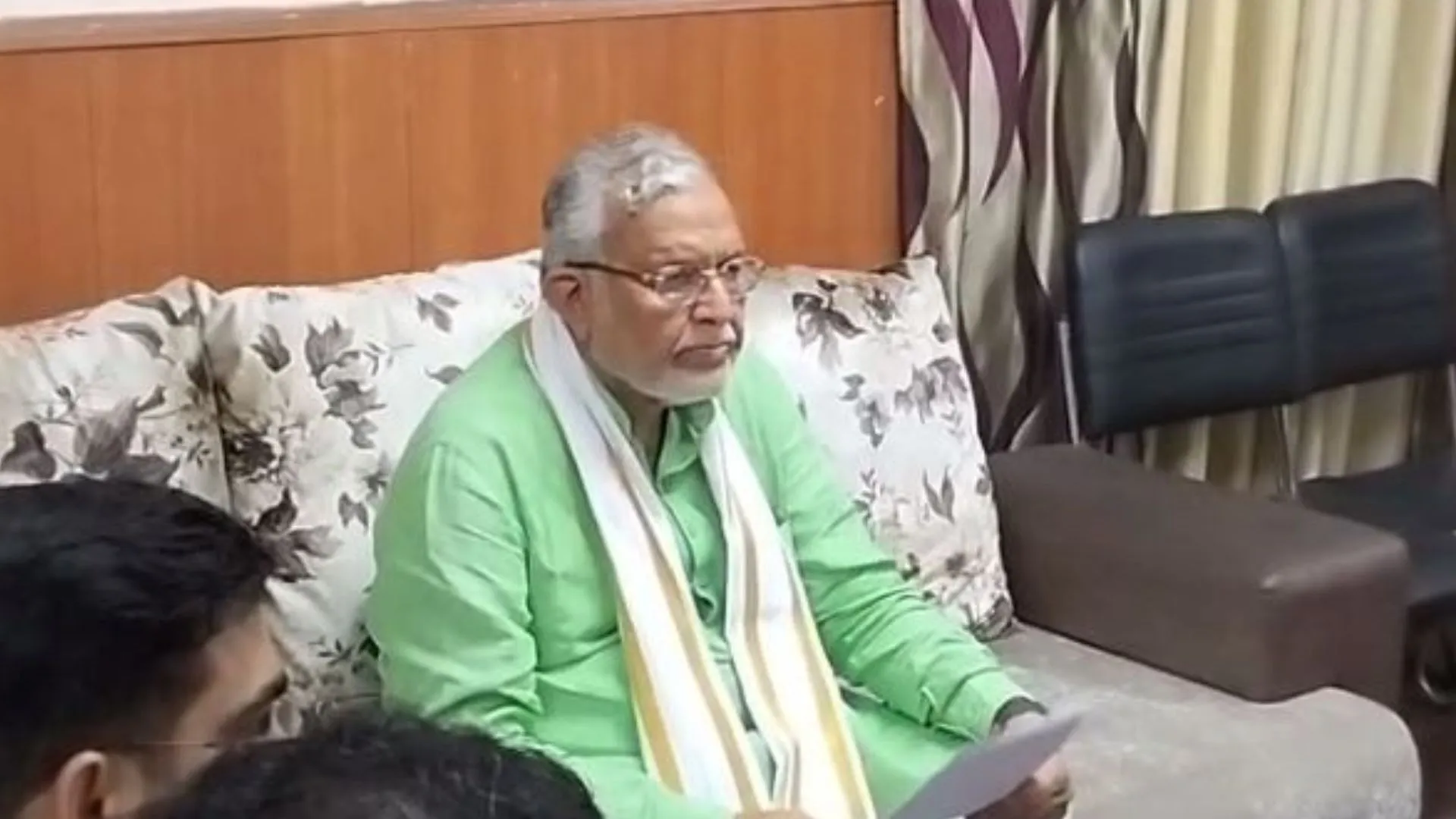 बरेली: वित्त मंत्री सुरेश खन्ना ने साधा विपक्षियों पर निशाना, कहा- उछल कूद कर बचाते रहते हैं अपनी प्रतिष्ठा