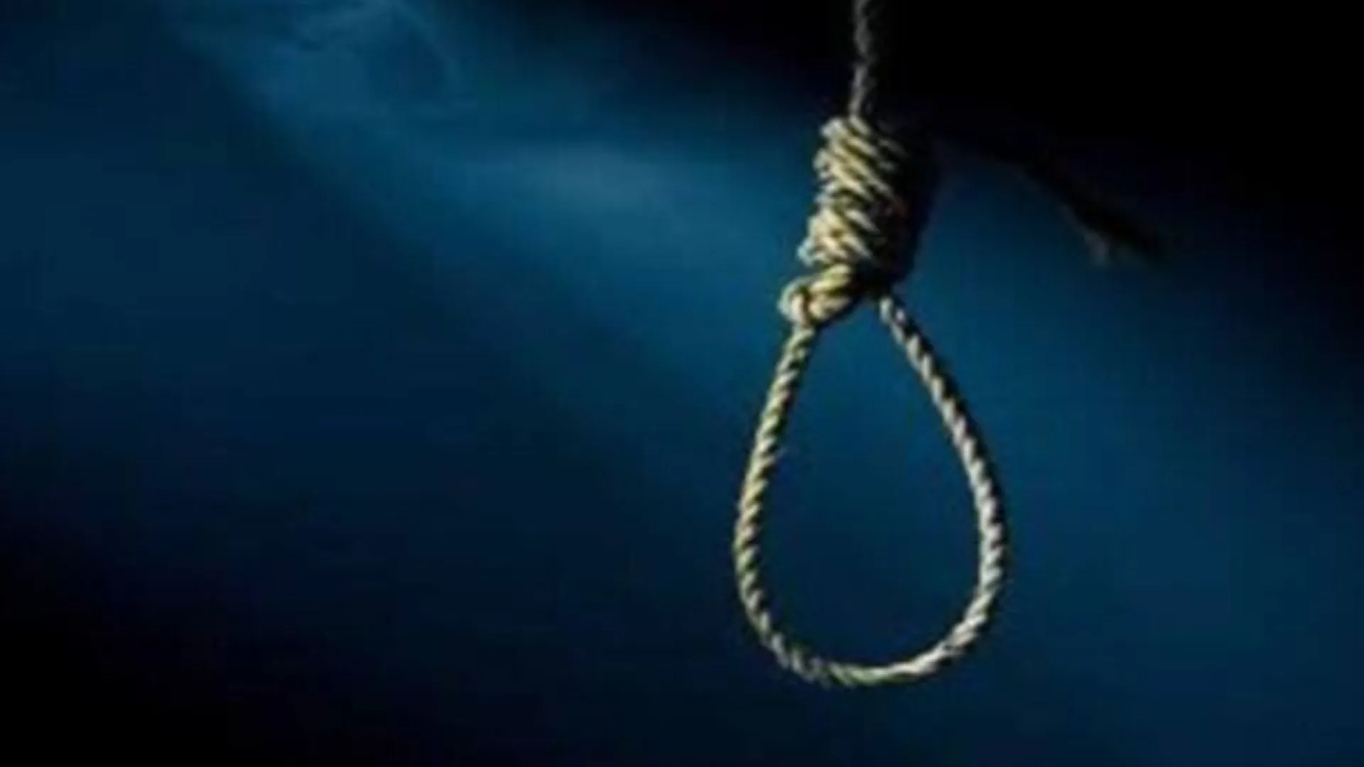 पीलीभीत: मोबाइल चोरी के शक में की पिटाई तो युवक ने फंदा लगाकर दे दी जान...जानिए पूरा मामला 