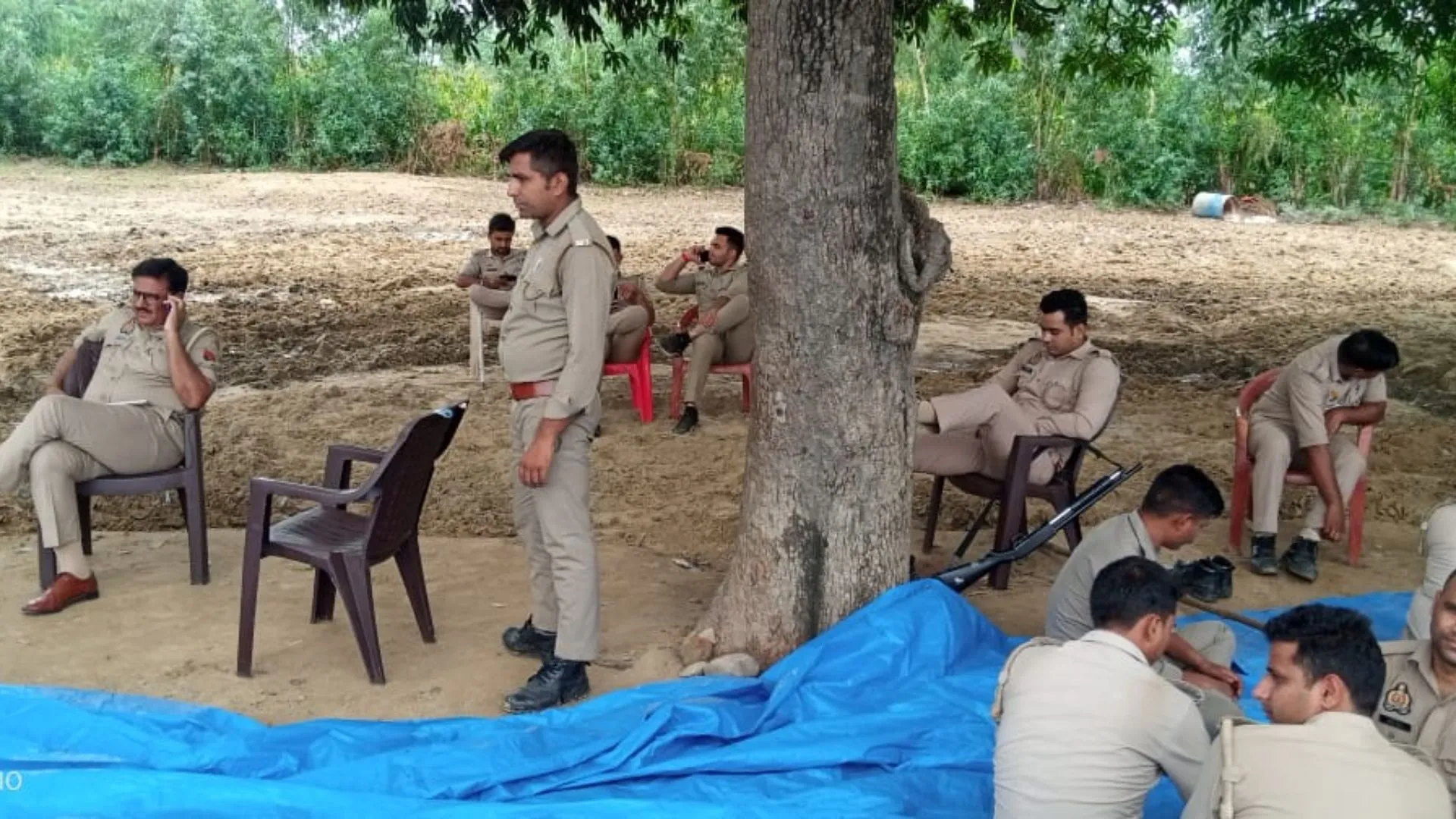 शाहजहांपुर: टिकोला मेले में जुआं बंद कराने पहुंची पुलिस, खाली हाथ लौटी