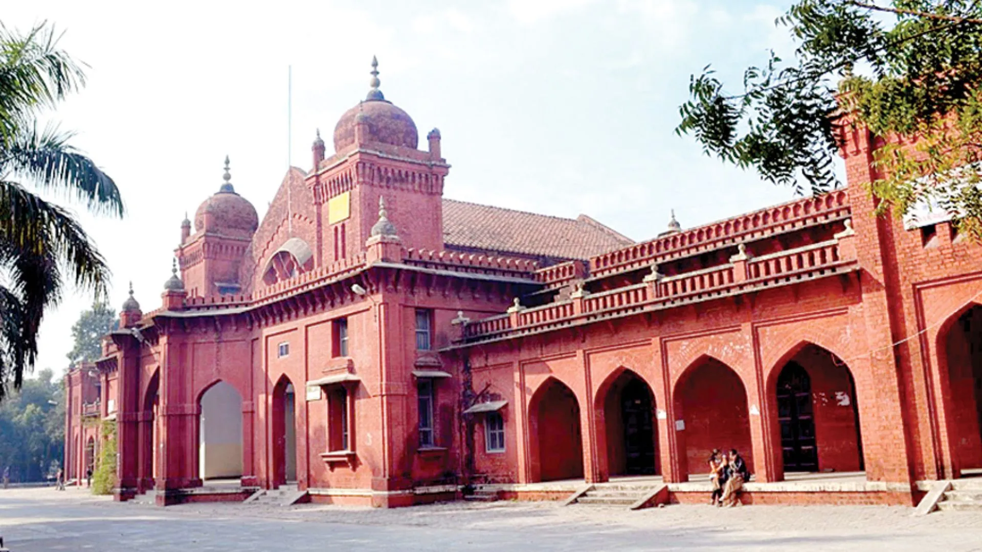 प्रवेश में न हो दिक्कत, इसलिए बरेली कॉलेज में आवेदन की जमा होंगी हार्डकॉपी