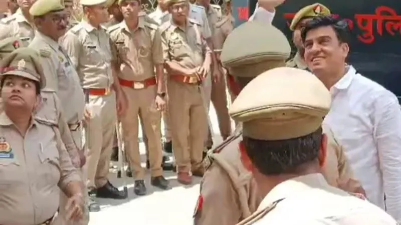 SP MLA Irfan Solanki को कड़ी सुरक्षा में कानपुर कोर्ट लाया गया, बोले- ऊपर वाला मेरे साथ है, इंसाफ होगा जरूर