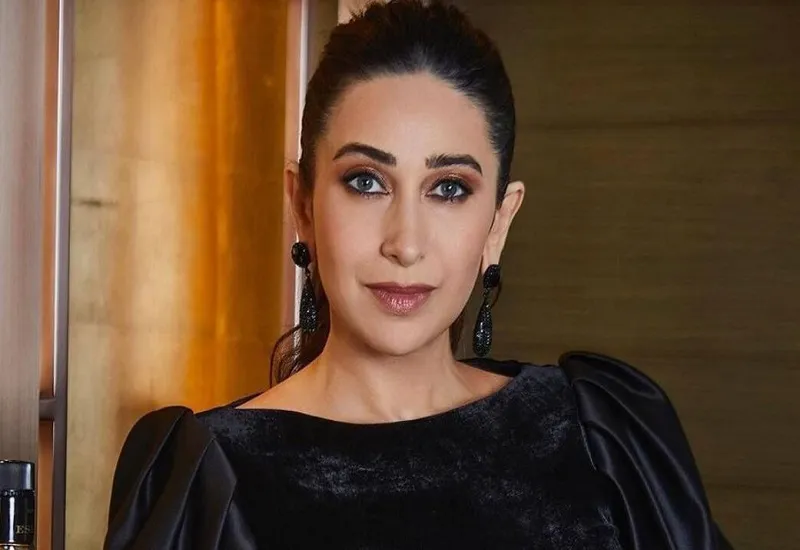 karisma kapoor Bikini Look : करिश्मा कपूर ने शेयर की बोल्ड तस्वीर, लूटी लाइमलाइट