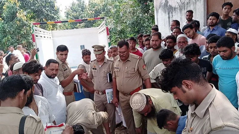 अमरोहा: नर्सरी के जीने में पड़ा मिला चौकीदार का शव, जांच में जुटी पुलिस 