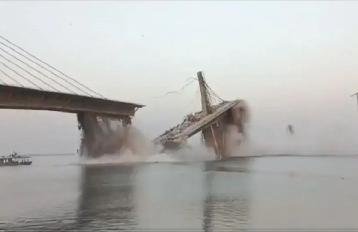 बिहार में पुल ढहने का सच छिपा रहे हैं तेजस्वी यादव: भाजपा