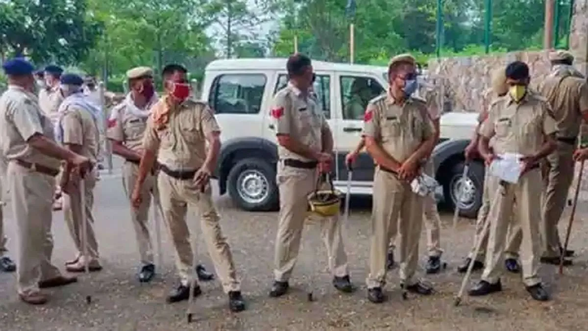 बीकानेर में दुष्कर्म के बाद युवती की हत्या, परिजनों ने शव लेने से किया इनकार 