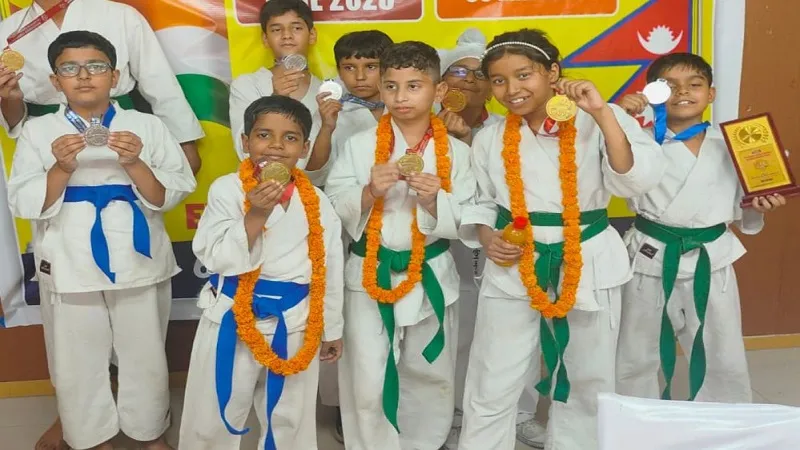 इंडो-नेपाल कराटे चैंपियनशिप में रामपुर के खिलाड़ियों का जलवा, नेपाल को भारतीयों ने चटाई धूल