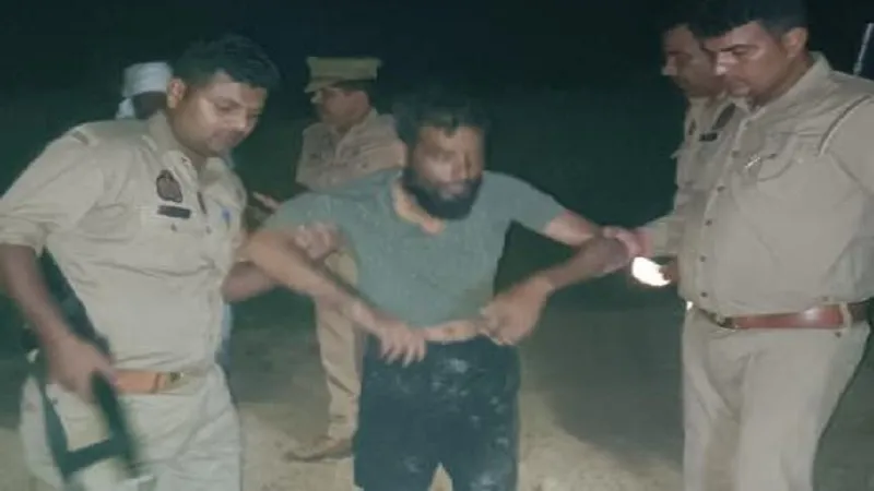 रामपुर : पुलिस मुठभेड़ में बदायूं का बदमाश गिरफ्तार, घायल को जिला अस्पताल में कराया भर्ती  