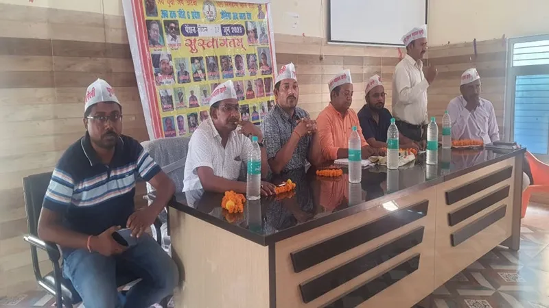 रायबरेली: पुरानी पेंशन बहाली को लेकर कर्मचारी आर-पार की लड़ाई के लिए तैयार
