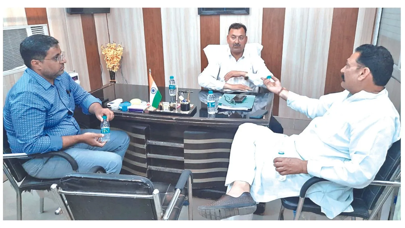 Kashipur News : खतौनी कंप्यूटरीकृत न होने पर विधायक ने जताई नाराजगी, दिया अल्टीमेटम