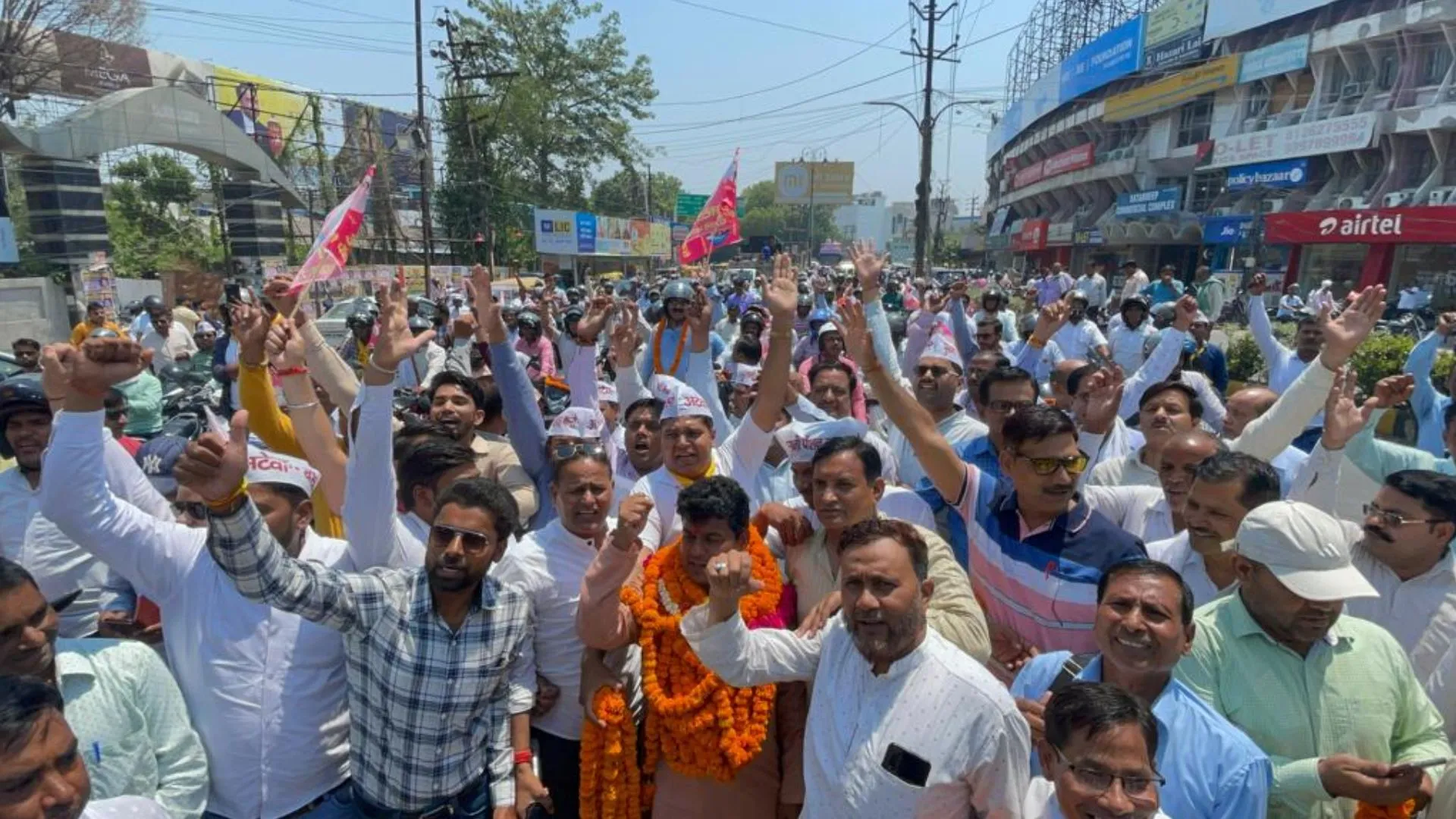 बरेली: पुरानी पेंशन बहाली को लेकर मंडल की टीम रामपुर रवाना