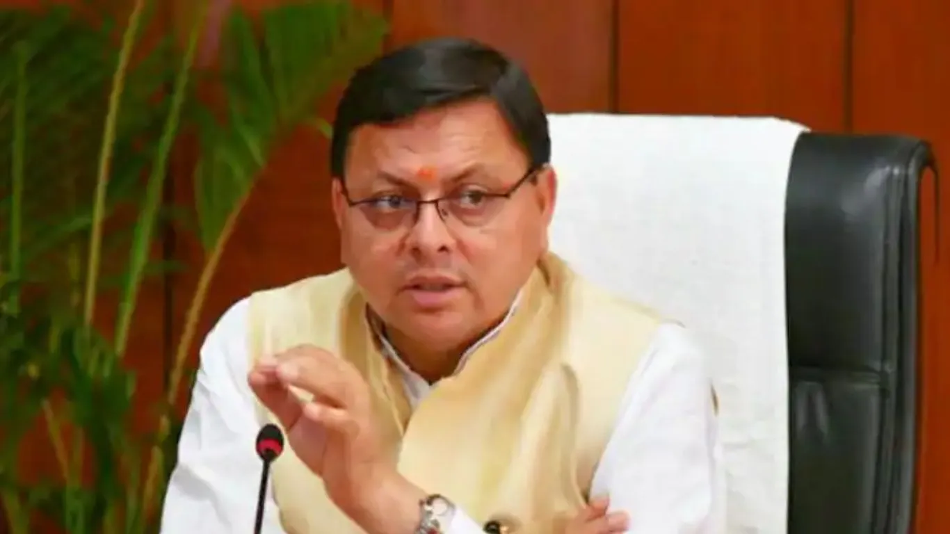 देहरादूनः छह माह तक हड़ताल पर नहीं जा सकेंगे सरकारी कर्मचारी, नोटिस जारी